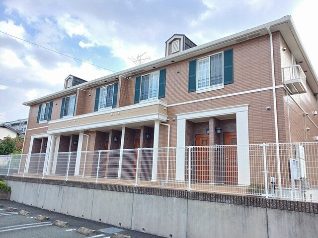 合志市須屋のアパート
