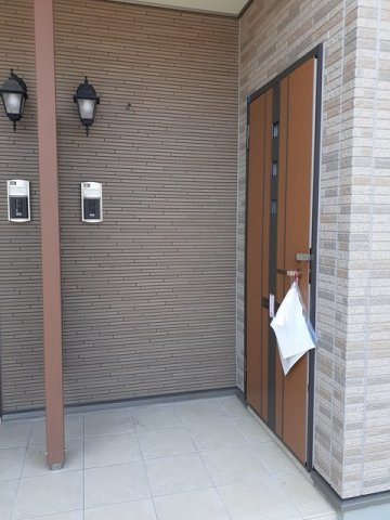 合志市須屋のアパートのエントランス|落ち着いたエントランスです
