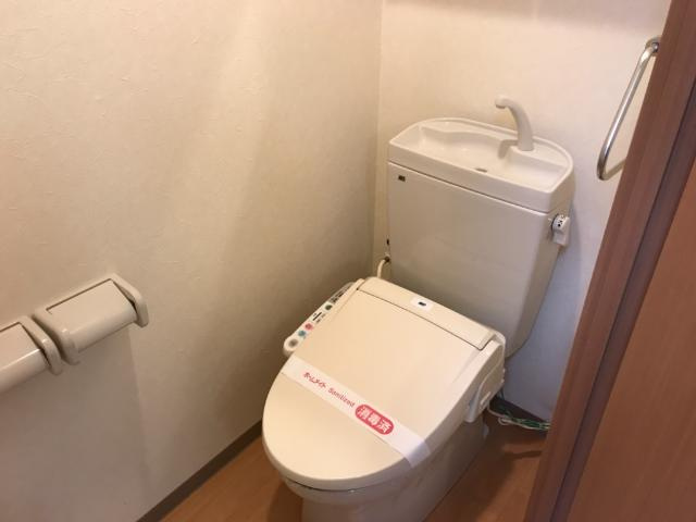 シャワー付トイレ