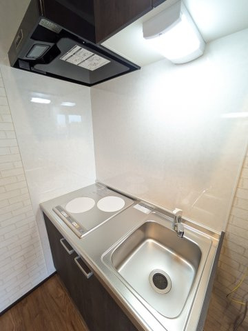 コンパクトなキッチンで掃除もラクラク