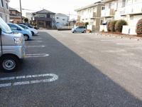 駐車場完備です