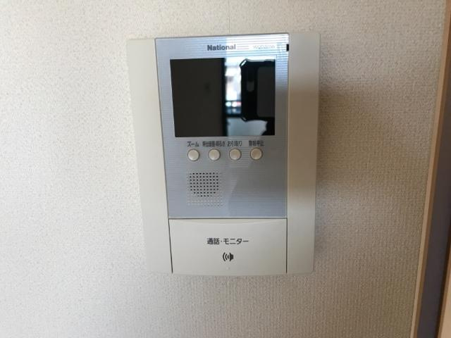 メゾンレフォルテの内装|カメラ付インターホン