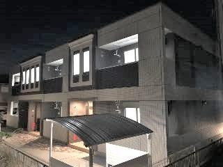 外観写真（夜）