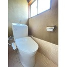 シンプルで使いやすいトイレです