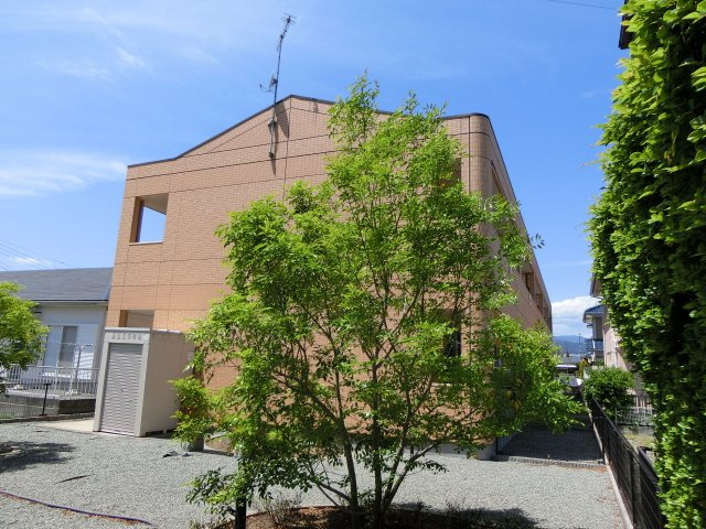 外観写真（昼）