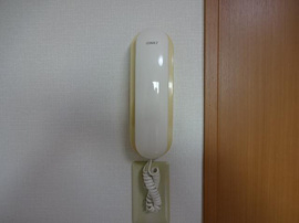 インターホン