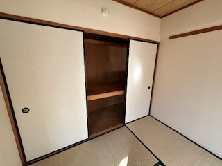 第二田口ビルの和室
