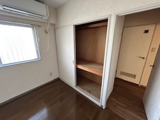 第二田口ビルの収納