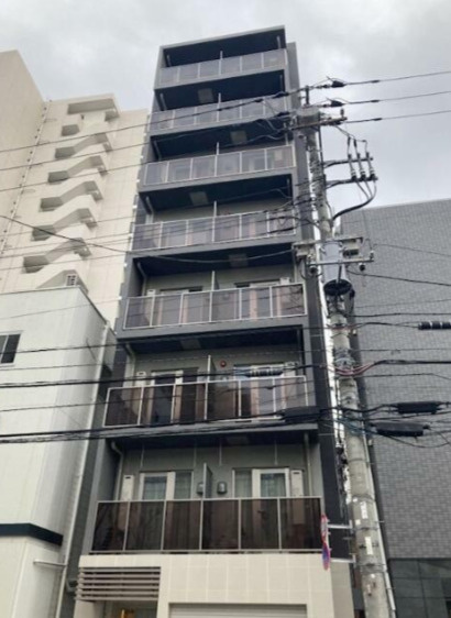 エストゥルースプラス三ノ輪