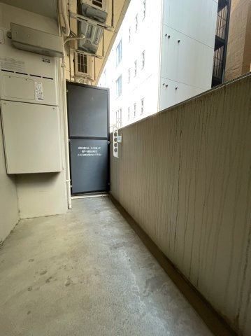 リヴシティ栄参番館　名古屋市賃貸　仲介手数料無料のバルコニー