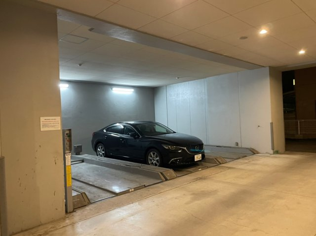 リヴシティ栄参番館　名古屋市賃貸　仲介手数料無料の駐車場