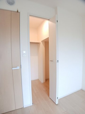 【収納】 | ラフレシールＤ | たっぷりとした収納スペースです