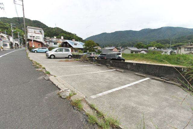 ツボサン駐車場（仁方）の駐車場
