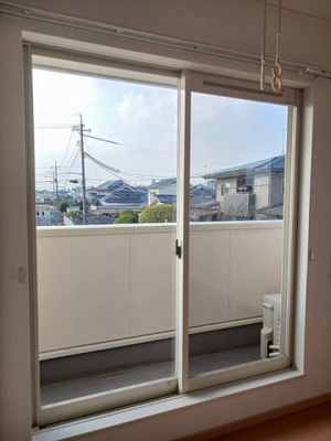【バルコニー】 | グリシーヌ | お洗濯にも便利なバルコニー付き