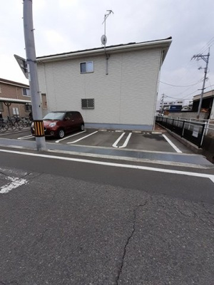 【駐車場】 | メロウＡ | 駐車スペースもあります