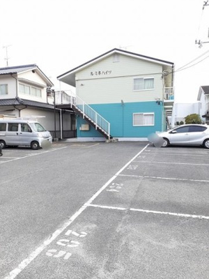 【駐車場】 | ルミネハイツ | 駐車場です