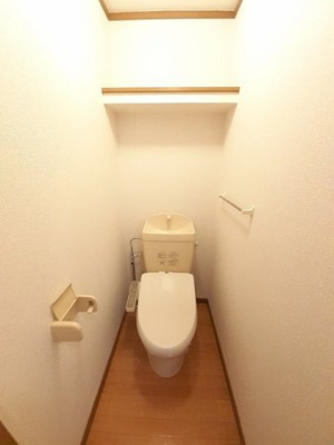 【トイレ】 | ヴェル・ドゥミール | コンパクトで使いやすいトイレです