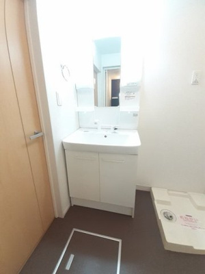 【洗面所】 | アンビエンテ | コンパクトで使いやすい洗面所