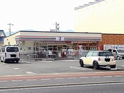 【周辺】 | ベラ　ルーチェ　Ⅰ | セブンイレブン福山王子町店まで500m