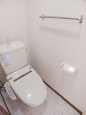【トイレ】 | グレイスガーデン　Ａ | トイレもきれいです