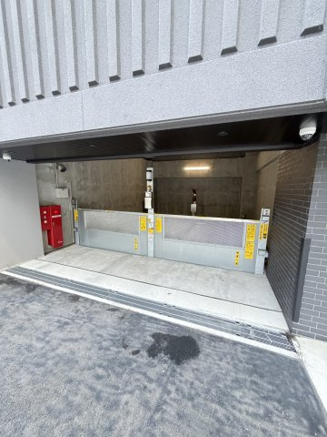 エステムコート新神戸Ⅱ駅前山手の駐車場