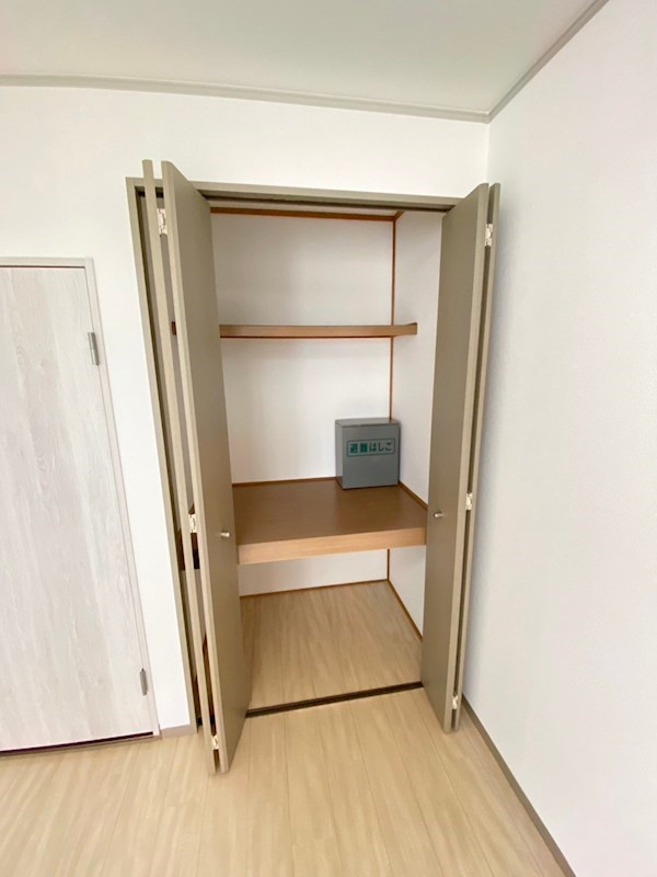 エスペランサ（上大市2丁目）の収納