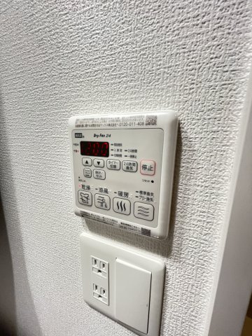 セレニテ神戸駅前アリエの浴室
