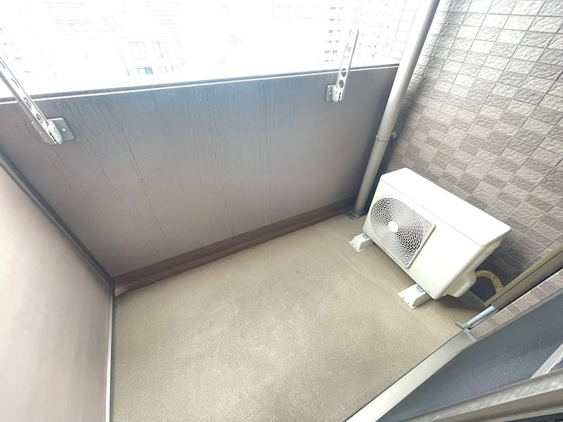 プロシード心斎橋東ヴァンターレのバルコニー