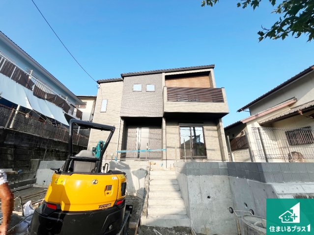 神戸市須磨区若草町　第1期　新築一戸建ての外観|現在の進捗状況です！順調に作業進行中、完成が待ち遠しいです！詳細の間取り等、お気軽にお問い合わせください！