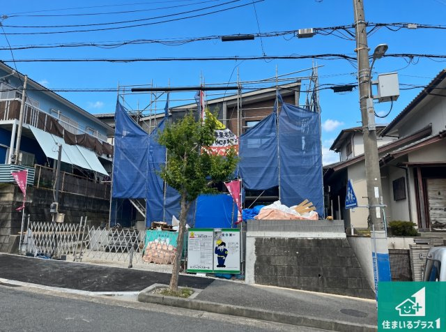 神戸市須磨区若草町　第1期　新築一戸建ての外観|周辺は落ち着いた街並みの住宅地！子育てがしやすい住環境です！まだ未完成ですが、現地でしかわからない事もございます。是非一度ご覧ください。