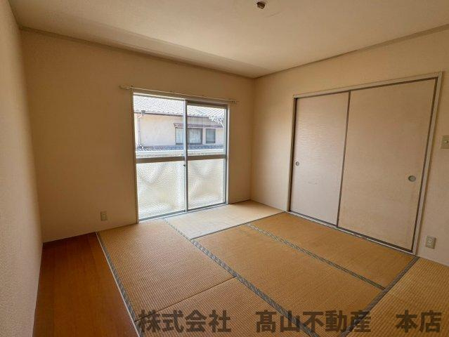 ファミール宗像の和室