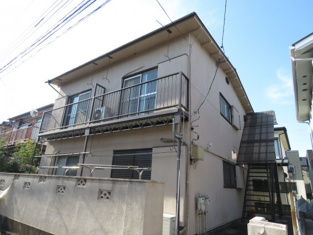 日浦ハイツの外観