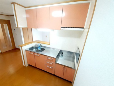【キッチン】 | クレストール葛原 | きれいなキッチンです