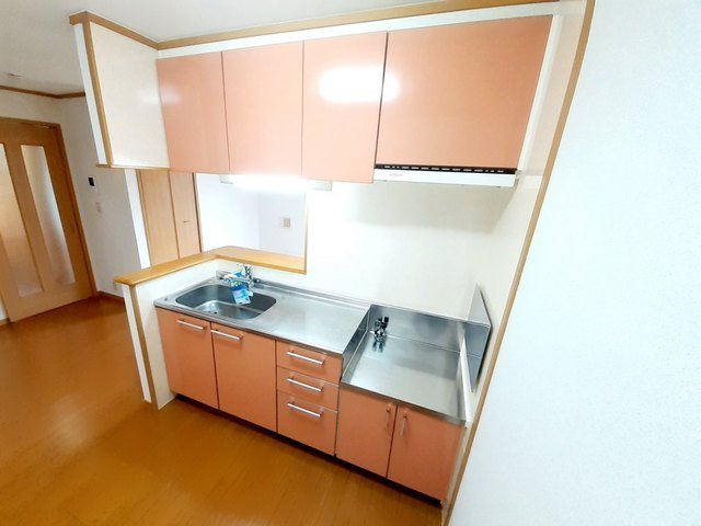 【キッチン】 | クレストール葛原 | きれいなキッチンです