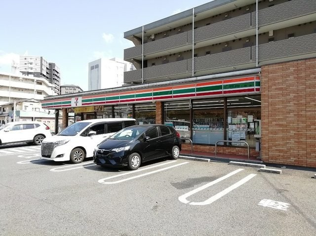 【周辺】 | グレイス筒井 | セブンイレブンまで120m