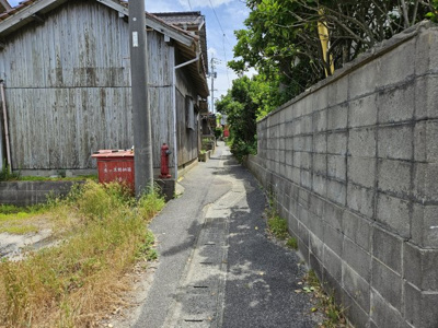 【前面道路含む現地写真】 | 東伯郡湯梨浜町石脇中古戸建て