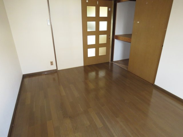 かすみコーポの洋室