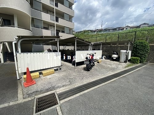 【駐輪場】 | クリオ東海大学前壱番館　5階 | バイク置き場　クリオ東海大学前壱番館　5階