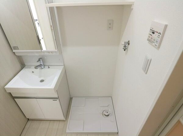 GRANDTIC青山の洗面所