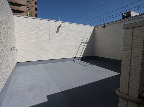 GRANDTIC青山のバルコニー