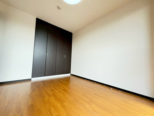 ルーテシアの寝室