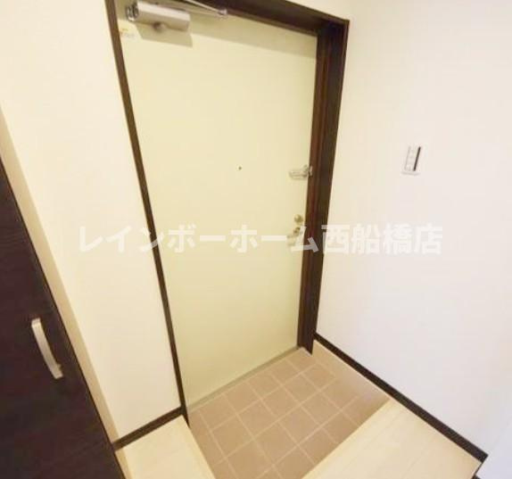 アンブラッセ要町の玄関