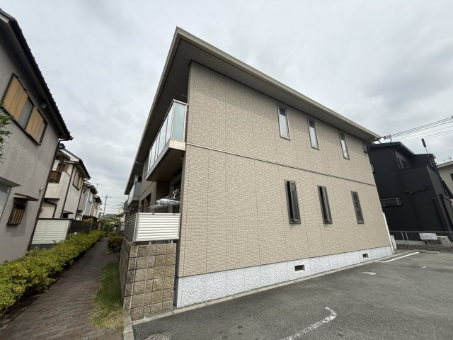 アヴェニーレ西井ノ口の外観