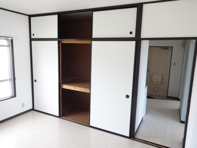 スカイハイツの収納