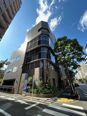 【外観】 | スタッフハウスビル