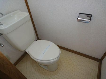 相模原市南区東大沼４丁目のアパートのトイレ