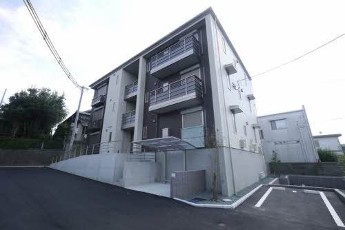 熊本市中央区帯山２丁目の賃貸マンション