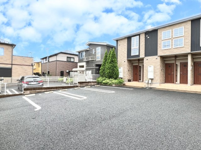 リアンの駐車場