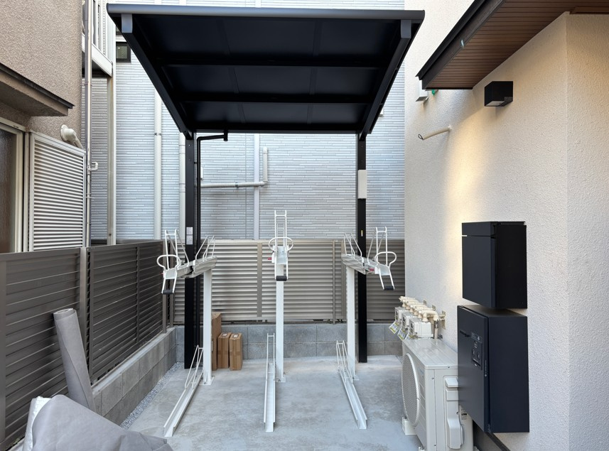 Ｔｅｒｒａｚａ　Ｍｉｓｈｕｋｕの外観