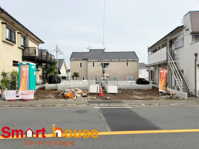 座間市立野台10期２棟の外観